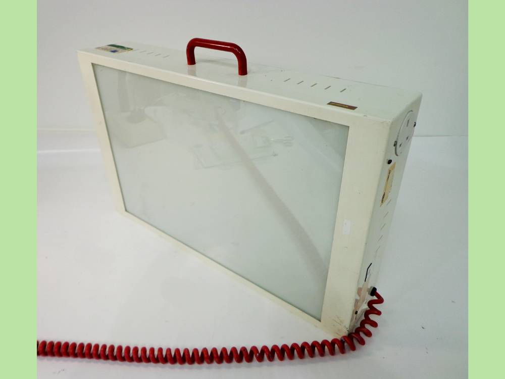 Halco Sunbury A3 Portable Light Box.